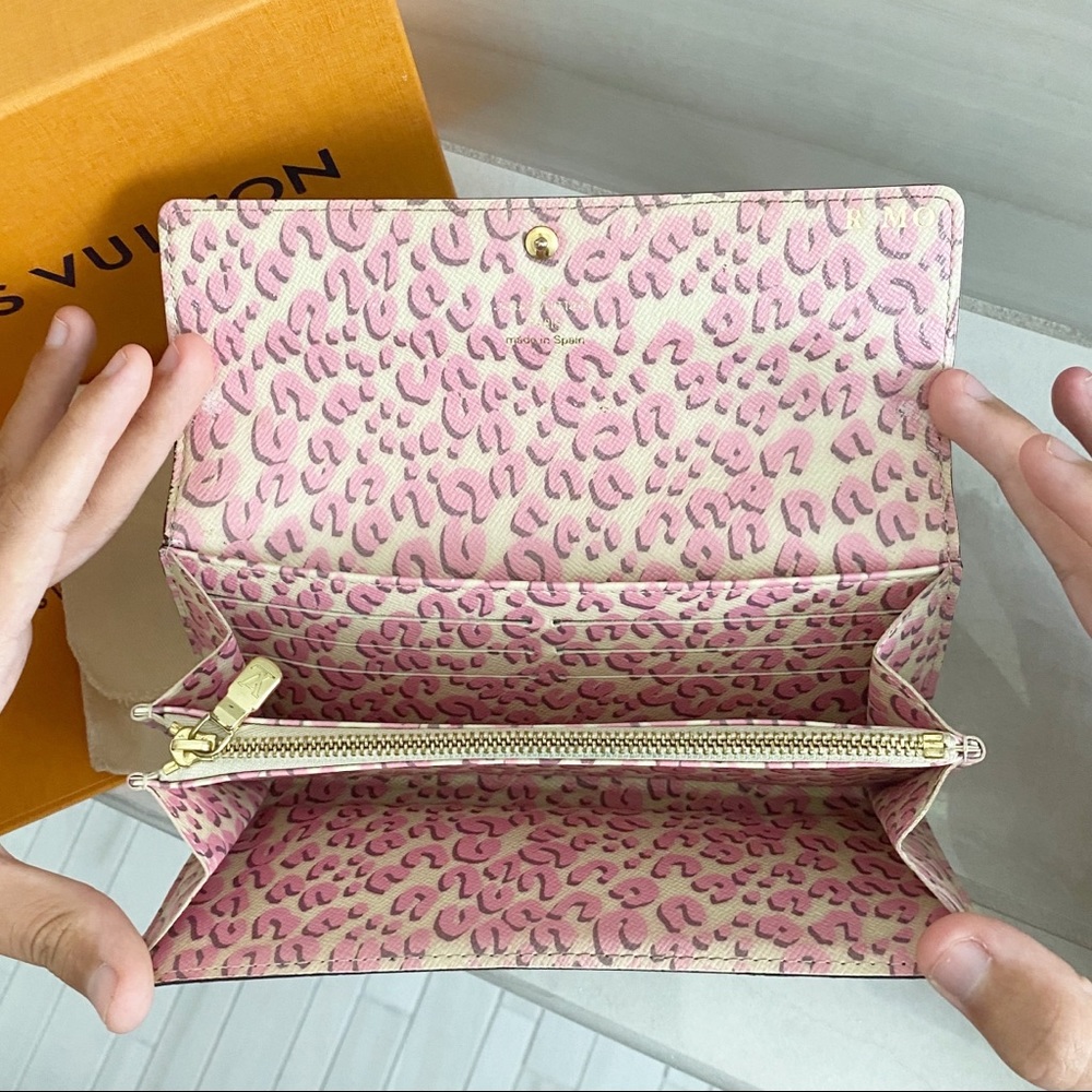 💎✨ULTRA RARE✨💎Louis Vuitton Sarah Wallet Auth